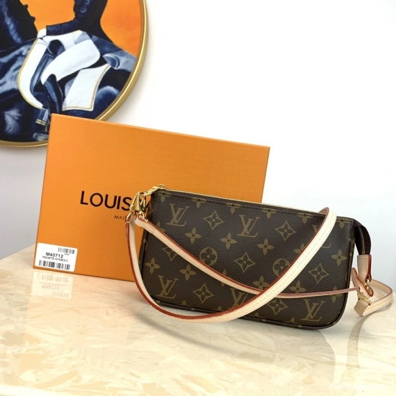 FS CHEAP Louis Vuitton ACCESSOIRES POCHETTE 0806